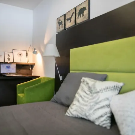 Apartma